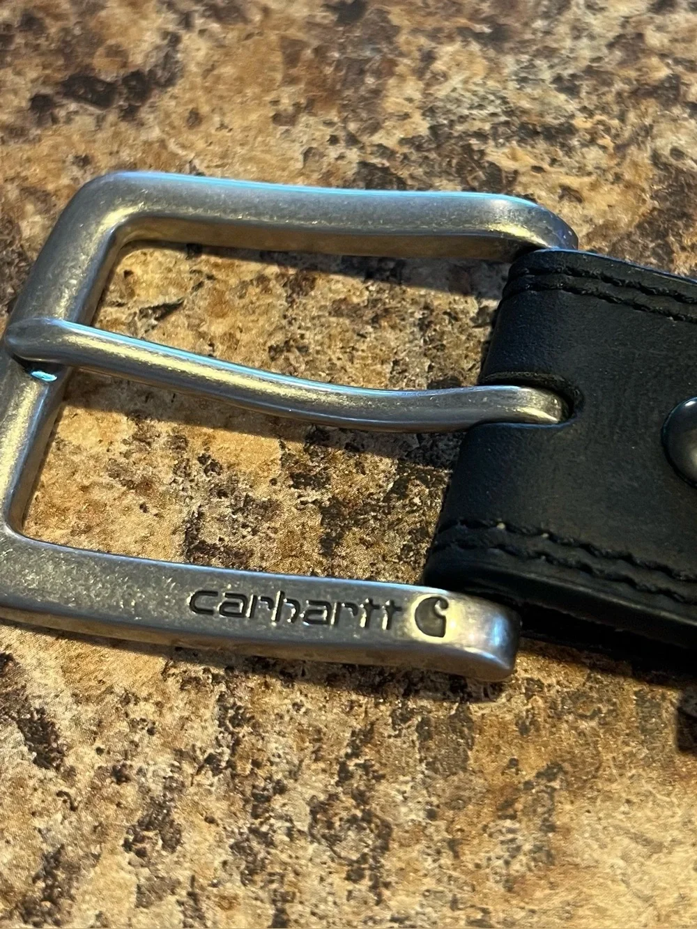 Carhartt Black Leather Belt with Silver-Tone Buckle 35 